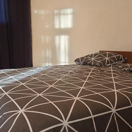 De La Tour Appartamento Connaux